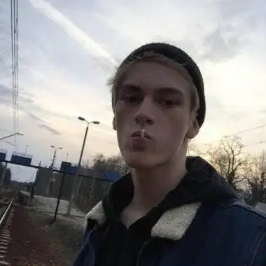 79eh@Dylan